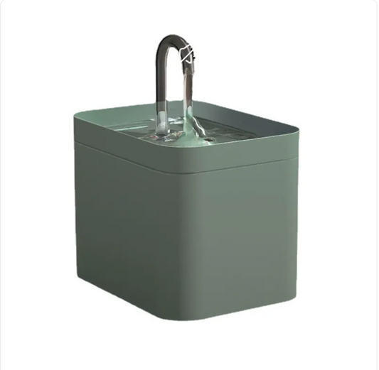 Fuente de agua para mascotas